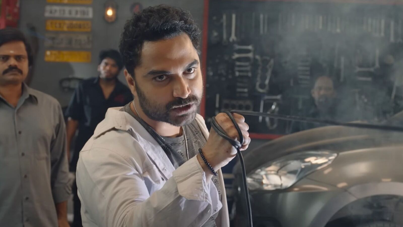 Mechanic Rocky Trailer: ఎంటర్‌టైనింగ్‍గా ‘మెకానిక్ రాకీ’ సినిమా ట్రైలర్.. విశ్వక్ మార్క్ డైలాగ్‍లతో: చూసేయండి