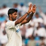 Ind vs NZ 2nd Test: పుణె వేదికగా భారత్-న్యూజిలాండ్ జట్ల మధ్య రెండో టెస్టు జరుగుతున్న సంగతి తెలిసిందే. అయితే ఈ మ్యాచ్ తొలి రోజే ఇండియన్ స్పిన్నర్లు చెలరేగారు. మొత్తం పది మంది న్యూజిలాండ్ బ్యాటర్లను స్నిన్నర్లే ఔట్ చేయడం విశేషం. <p>Ind vs NZ 2nd Test: పుణె వేదికగా భారత్-న్యూజిలాండ్ జట్ల మధ్య రెండో టెస్టు జరుగుతున్న సంగతి తెలిసిందే. అయితే ఈ మ్యాచ్ తొలి రోజే ఇండియన్ స్పిన్నర్లు చెలరేగారు. మొత్తం పది మంది న్యూజిలాండ్ బ్యాటర్లను స్నిన్నర్లే ఔట్ చేయడం విశేషం.</p>