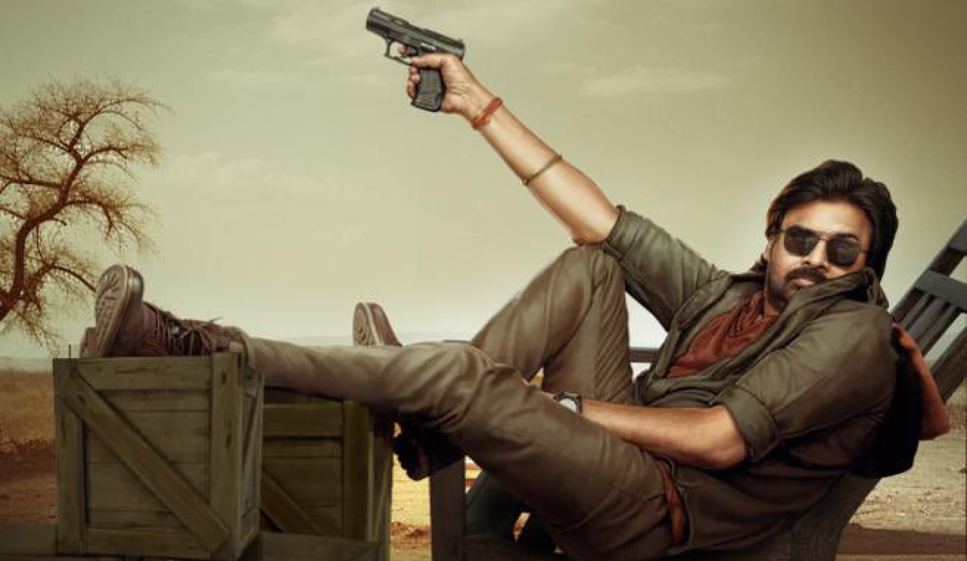 Ustaad Bhagat Singh: పవన్ కల్యాణ్ 'ఉస్తాద్ భగత్ సింగ్' రీమేక్ కాదట..  ఇంట్రెస్టింగ్ విషయాలు చెప్పిన రైటర్-pawan kalyan ustaad bhagat singh is not  remake of thalapathy vijay theri reveals writer dasaradh ,ఎంటర్‌టైన్‌మెంట్  న్యూస్