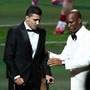 <p>Ballon D'Or Awards: స్పెయిన్ మిడ్ ఫీల్డర్ రోడ్రీకి బ్యాలన్ డి'ఓర్ అవార్డు దక్కడం విశేషం. ఈసారి యూరో కప్ గెలిచిన స్పెయిన్ టీమ్ లో అతడు సభ్యుడిగా ఉన్నాడు.</p>