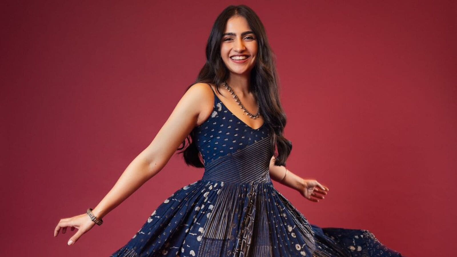 Rukmini Vasanth: నా క్యారెక్టర్‌ను దీపంతో పోల్చవచ్చు.. కన్నడ హీరోయిన్ రుక్మిణి వసంత్ కామెంట్స్