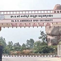 <div><div><p>అర్హులైన అభ్యర్థులు <a target="_blank" href="https://telugu.hindustantimes.com/photos/dr-br-ambedkar-open-university-ug-and-pg-admission-applications-2024-ends-today-direct-links-check-here-121725080720320.html">డిగ్రీ</a>, పీజీ, డిప్లోమా కోర్సుల్లో ప్రవేశాలను పొందవచ్చు. www.braouonline.in లేదా www.braou.ac.in వెబ్ సైట్ లోకి వెళ్లి రిజిస్ట్రేషన్ ప్రాసెస్ ను పూర్తి చేసుకోవాల్సి ఉంటుంది. కోర్సుల వివరాలు, ట్యూషన్ ఫీజు వివరాలను వెబ్ సైట్ లో పొందుపరిచారు.</p></div></div>
