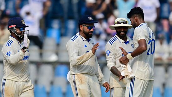 Ind vs NZ 3rd Test Day 1: రెండో టెస్టులో రాణించిన స్పిన్నర్ వాషింగ్టన్ సుందర్ కూడా 4 వికెట్లు తీసుకున్నాడు.