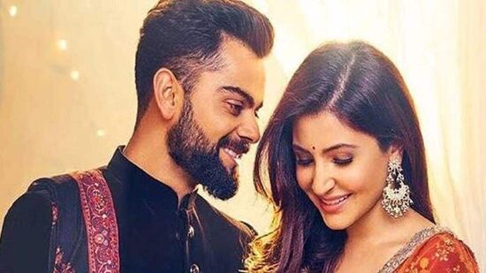 ఆ యాడ్ షూటింగ్‌లోనే కోహ్లీ, అనుష్క శర్మ మధ్య చిన్న గొడవ కూడా అప్పట్లో జరిగిందట. అనుష్క శర్మని ఎగతాళి చేస్తూ ఇంతకంటే హై హీల్స్ లేవా? అంటూ కోహ్లీ కామెంట్ చేయడం.. అనుష్కకి చాలా కోపం వచ్చిందట.