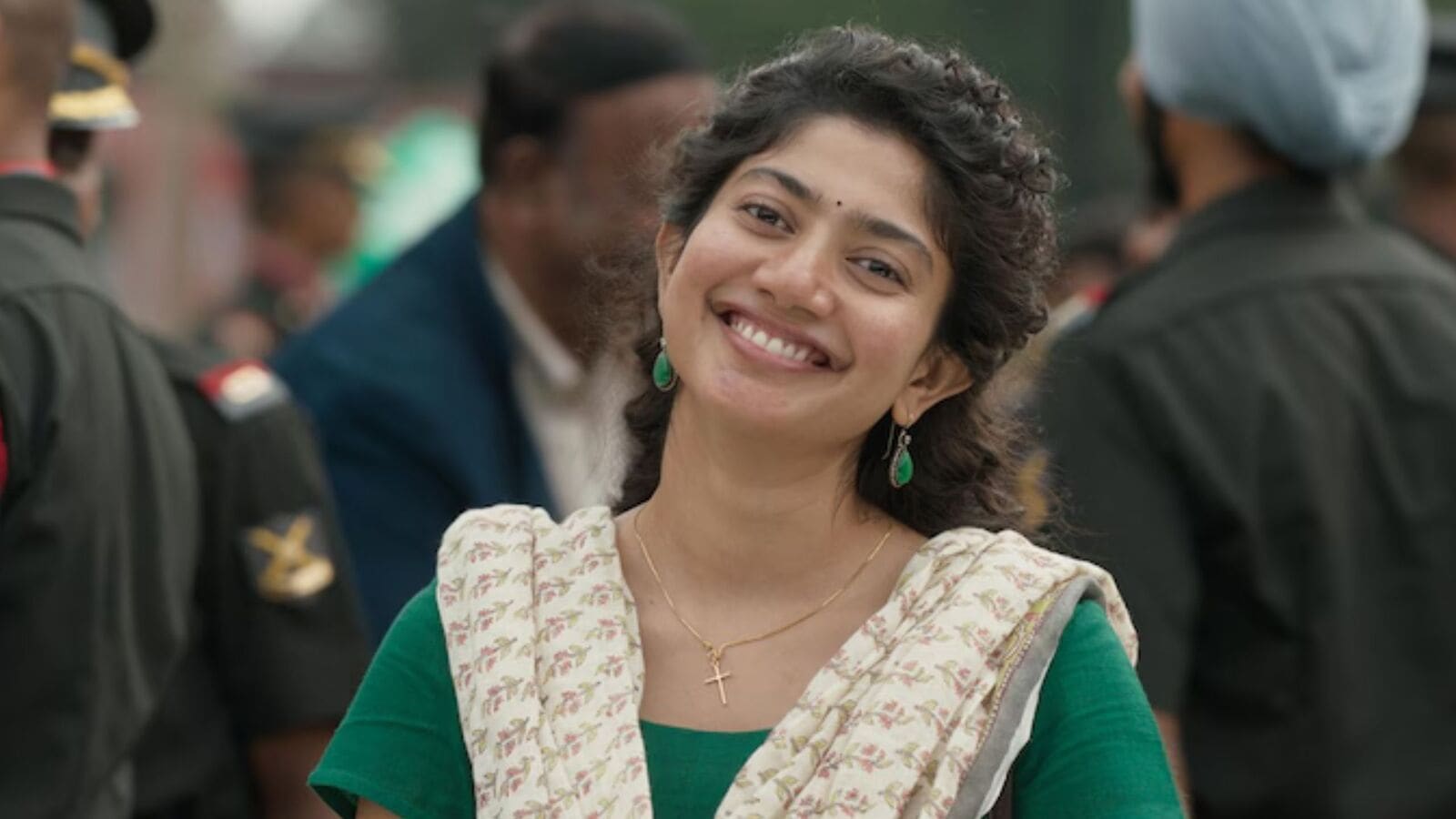 Sai Pallavi: సాయి పల్లవి ఒప్పుకుంటే దేవి అనుగ్రహం అవుతుంది.. అదో వింత అలవాటు.. డైరెక్టర్ కామెంట్స్
