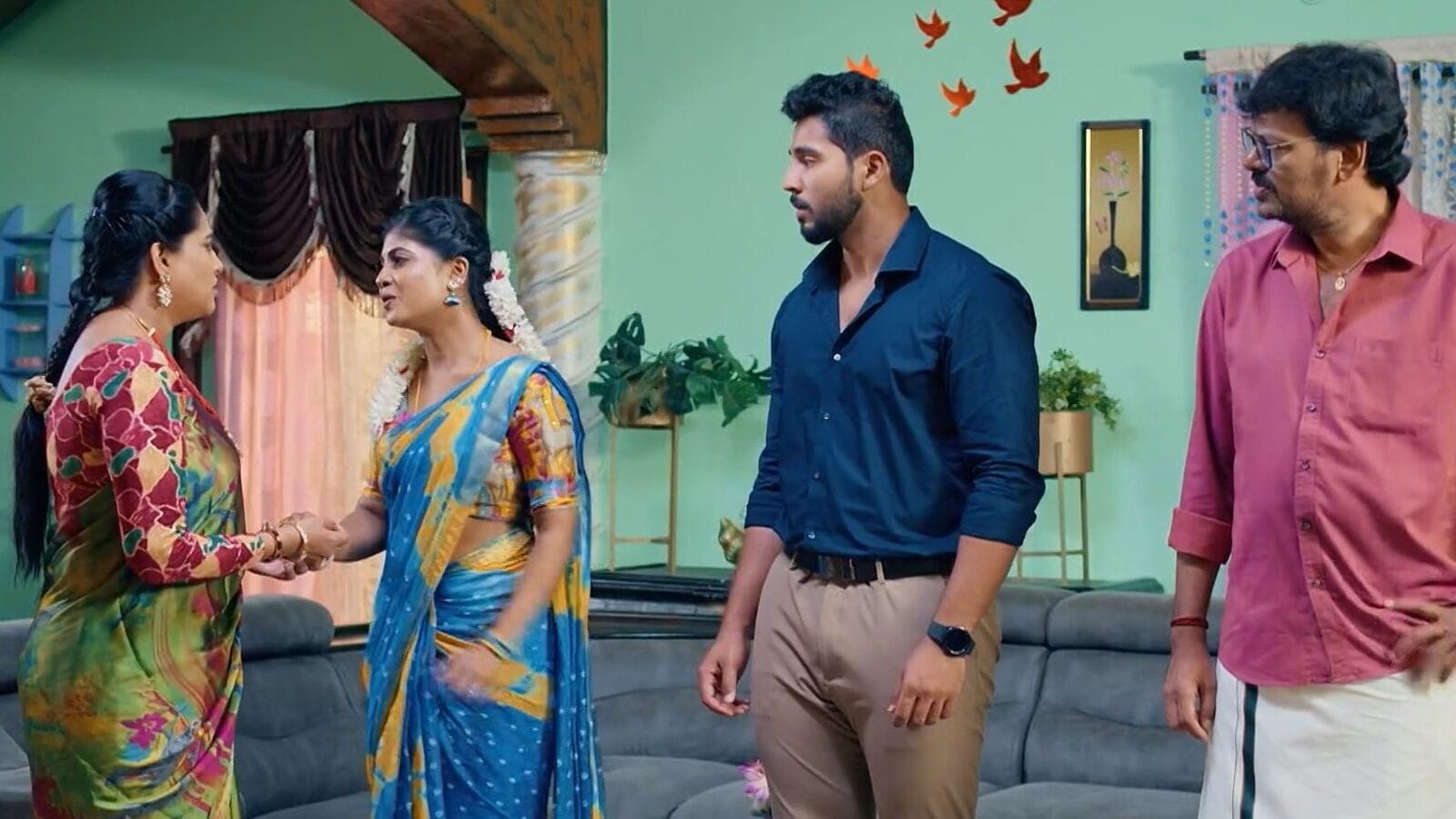 Karthika deepam november 6th episode: కాంచన మీద సుమిత్ర ఫైర్- శ్రీధర్ ని మాటలతోనే టార్చర్ చేసిన స్వప్న, కాశీ