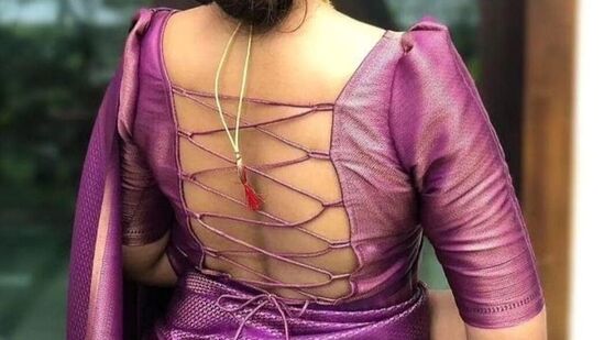 క్రిస్ క్రాస్ బ్లౌజ్ డిజైన్