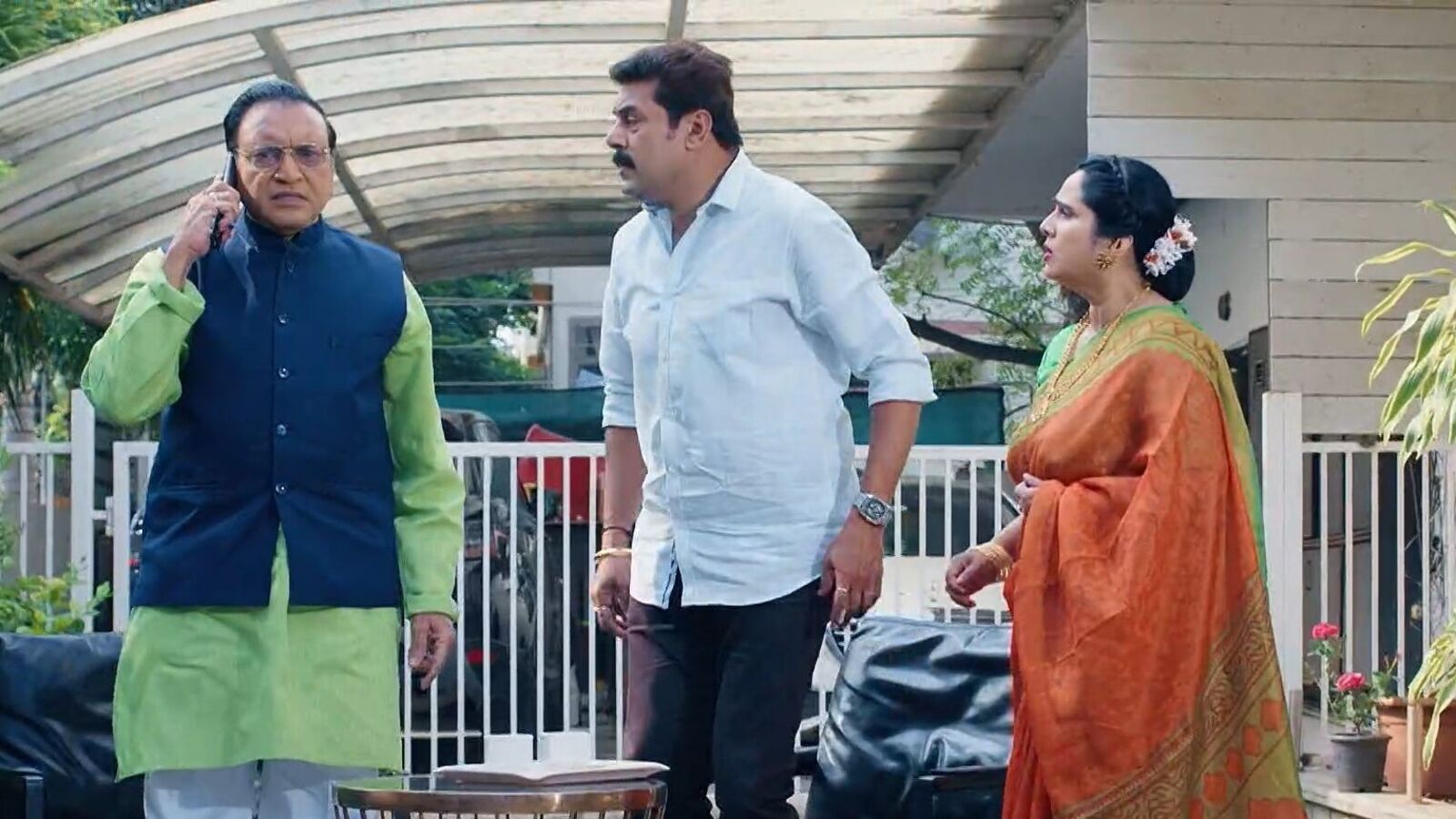 Karthika deepam november 16th episode: శివనారాయణకు బ్యాడ్ న్యూస్- అందరికీ షాకిచ్చిన కార్తీక్, జ్యోత్స్న మైండ్ బ్లాక్