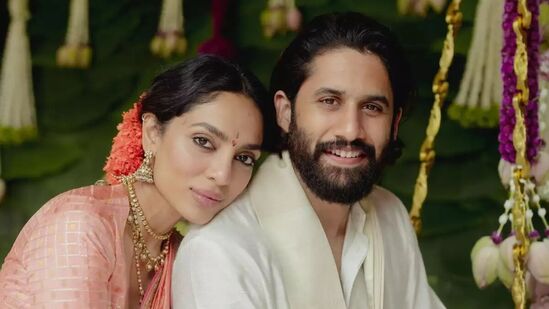 నాగ‌చైత‌న్య‌, శోభిత పెళ్లి డిసెంబ‌ర్ 4న హైద‌రాబాద్‌లో జ‌రుగ‌నుంది. పెళ్లి వేదిక‌గా అన్న‌పూర్ణ స్టూడియోను ఫిక్స్ చేశారు.&nbsp;