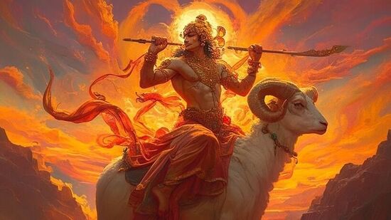 కుజుడు కర్కాటకంలో ఉన్నాడు. డిసెంబర్ 7 ఉదయం 05:01 గంటలకు కుజుడు కర్కాటకంలో తిరోగమనం చెందుతాడు. 2025 ఫిబ్రవరి 24 వరకు ఆయన ఆ స్థానంలోనే కొనసాగుతారు. అంగారక గ్రహం తిరోగమనం కారణంగా మూడు రాశుల జాతకులు ఆర్థికంగా నష్టపోవడం, వ్యాపారంలో నష్టం, ఉద్యోగం కోల్పోయే అవకాశం ఉన్నందున జాగ్రత్తగా ఉండాలి. కుజుడు కర్కాటకంలో ఉన్నాడు. డిసెంబర్ 7 ఉదయం 05:01 గంటలకు కుజుడు కర్కాటకంలో తిరోగమనం చెందుతాడు. 2025 ఫిబ్రవరి 24 వరకు ఆయన ఆ స్థానంలోనే కొనసాగుతారు. అంగారక గ్రహం తిరోగమనం కారణంగా మూడు రాశుల జాతకులు ఆర్థికంగా నష్టపోవడం, వ్యాపారంలో నష్టం, ఉద్యోగం కోల్పోయే అవకాశం ఉన్నందున జాగ్రత్తగా ఉండాలి. 