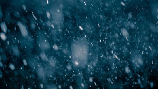 ఆగ్నేయ బంగాళాఖాతం దానిని ఆనుకుని ఉన్న తూర్పు ఈక్వటోరియల్ హిందూ మహాసముద్రం మీదుగా ఉన్న ఆవర్తనం ప్రభావంతో… శనివారం &nbsp;అదే ప్రాంతంలో అల్పపీడనం ఏర్పడింది. ఈ మేరకు ఐఎండీ ప్రకటన విడుదల చేసింది.&nbsp;