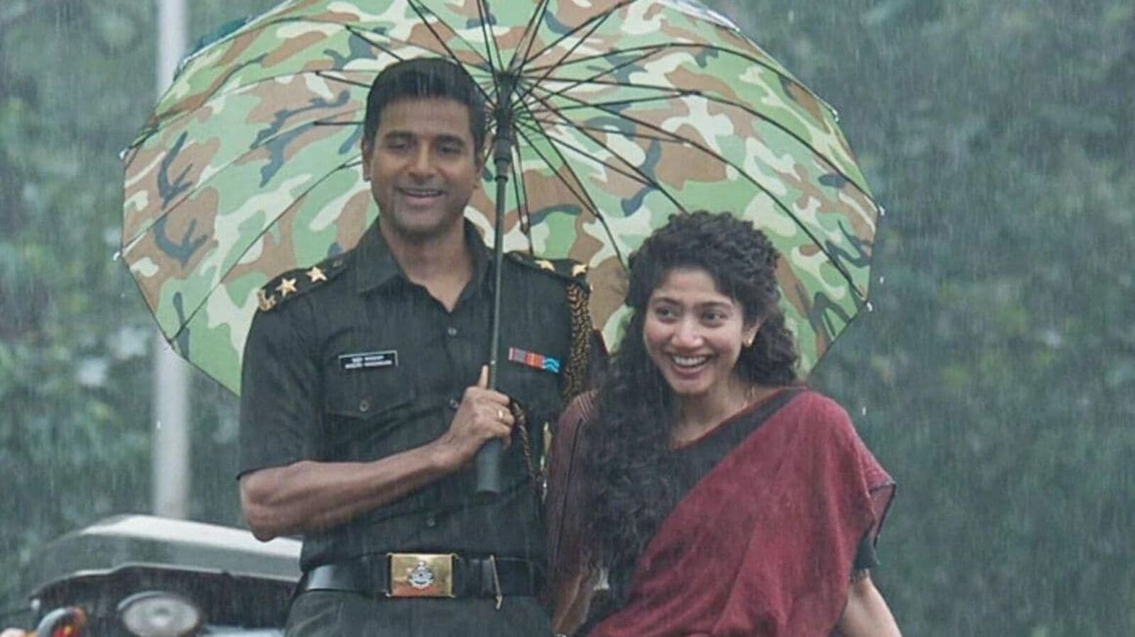 Amaran OTT: అమరన్ మూవీలో ఆ సీన్‌ను బ్లర్ చేసిన చిత్రయూనిట్.. నెల రోజుల వివాదానికి తెర