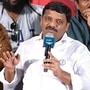 ఆ తేడా ఎక్కడ పుట్టిందో నాకు తెలీదు.. తీన్మార్ మల్లన్న కామెంట్స్.. ఉద్యమ సమయంలో అంటూ!
ఆ తేడా ఎక్కడ పుట్టిందో నాకు తెలీదు.. తీన్మార్ మల్లన్న కామెంట్స్.. ఉద్యమ సమయంలో అంటూ!