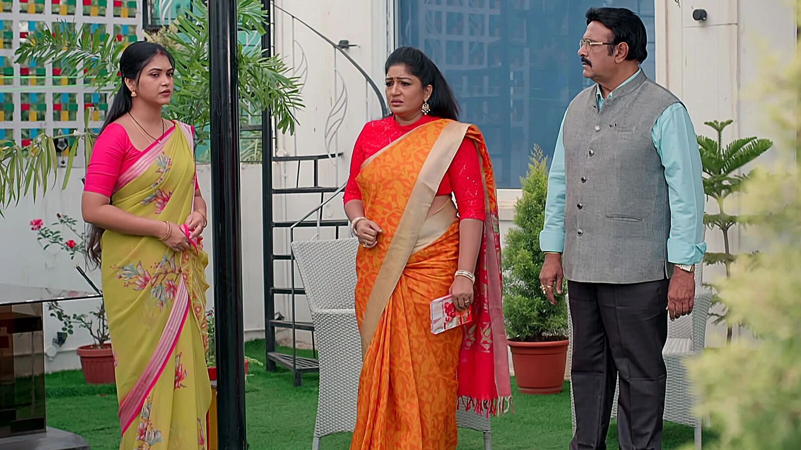 Gunde Ninda Gudi Gantalu: సెలిబ్రిటీగా మారిన మీనా - వండ‌ర్ ఉమెన్‌గా బిరుదు - భార్య‌కు ముద్దుపెట్టిన బాలు