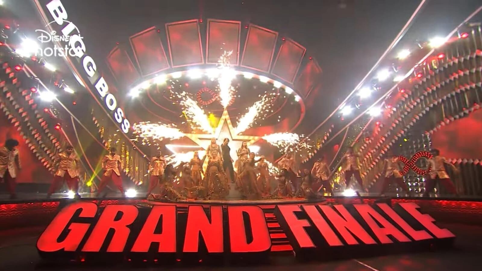 Bigg Boss Telugu 8 Finale Live Blog: బిగ్ బాస్‌ ఫినాలేకు అల్లు అర్జున్‌కు బదులు రామ్ చరణ్ గెస్ట్- 55 లక్షలుగా ప్రైజ్ మనీ