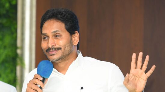 వైఎస్ జగన్