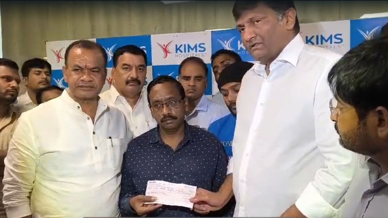 Mythri Movie Makers: సంధ్య థియేటర్ ఘటన బాధిత కుటుంబానికి మైత్రీ మూవీ మేకర్స్ సాయం రూ.50 లక్షలు