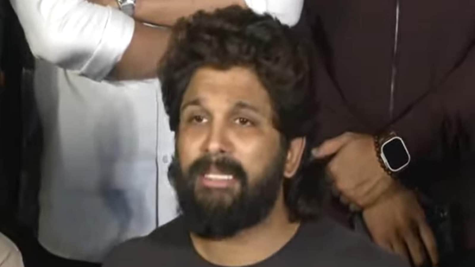 Allu Arjun: పోలీస్ స్టేషన్ చేరుకున్న అల్లు అర్జున్.. విచారించేది వీళ్లే! ఏం జరుగుతుందోననే ఉత్కంఠ