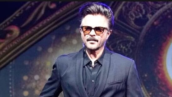 అనిల్ కపూర్ గురించి ఇప్పటికీ కొన్ని విషయాలు ఎక్కువ మందికి తెలియదు. నేడు ఆయన పుట్టిన రోజు సందర్భంగా కొన్ని అంశాలను ఇక్కడ తెలుసుకోండి.&nbsp;