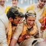 <p>PV Sindhu Wedding Photos: పీవీ సింధు పెళ్లి ఆదివారం (డిసెంబర్ 22) రాజస్థాన్ లోని ఉదయ్‌పూర్ లో కుటుంబ సభ్యులు, అత్యంత సన్నిహితుల మధ్య జరిగింది. ఆ ఫొటోలను ఇప్పుడు సింధు షేర్ చేసింది.</p>