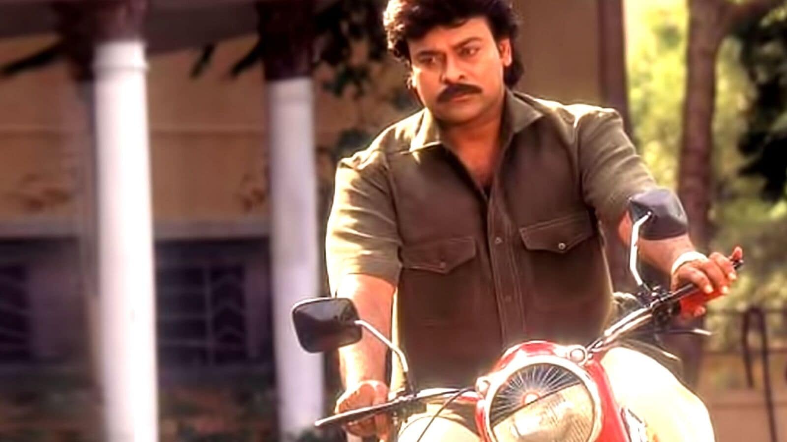 New Year Re-Releases: న్యూఇయర్‌కు మూడు తెలుగు సినిమాలు రీ-రిలీజ్.. మెగాస్టార్ ఓల్డ్ హిట్, రాజమౌళి మూవీతో పాటు మరొకటి