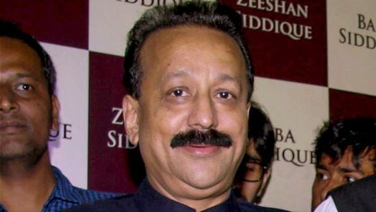 ఎన్సీపీ నేత బాబా సిద్ధిఖీని 2024 అక్టోబర్ 12న ముంబైలోని బాంద్రాలోని ఆయన కుమారుడు జీషాన్ సిద్ధిఖీ కార్యాలయం వెలుపల ముగ్గురు ముష్కరులు కాల్చి చంపారు.