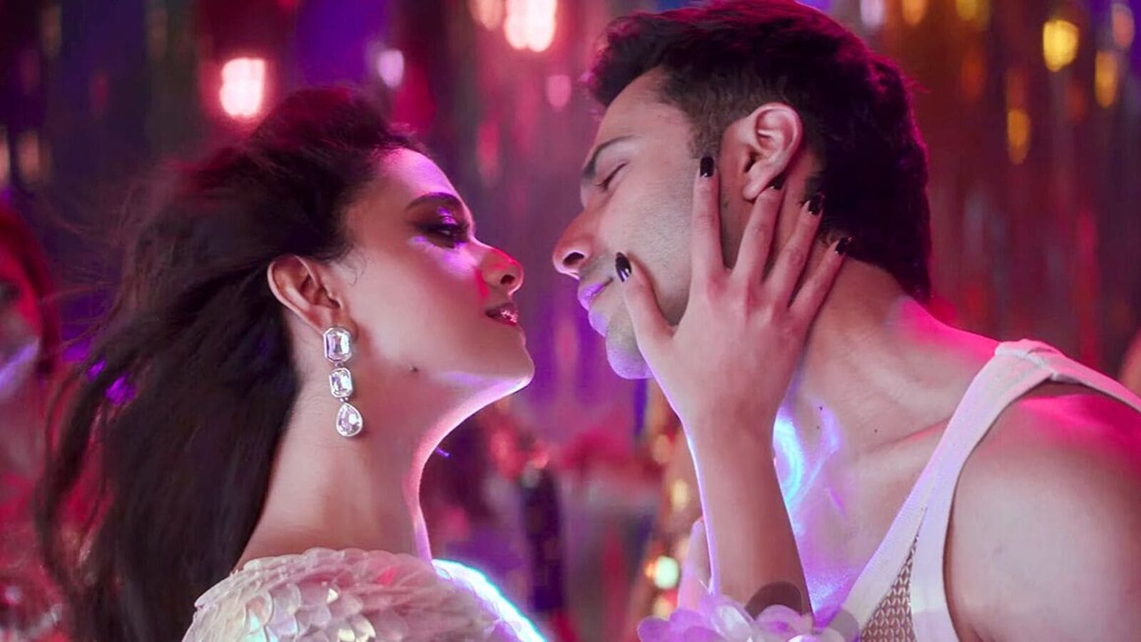 Baby John Collections: టార్గెట్ 75 కోట్లు - వ‌చ్చింది 19 కోట్లు - డిజాస్ట‌ర్ దిశ‌గా కీర్తి సురేష్ బాలీవుడ్ డెబ్యూ మూవీ