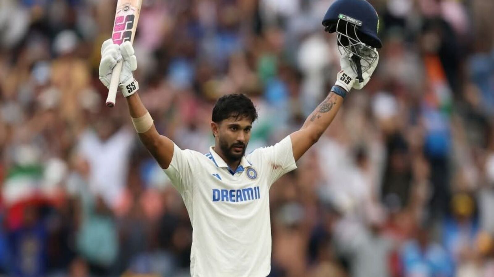 Nitish Kumar Reddy : ఆసీస్ పై సెంచరీ బాదిన నితీష్ కు సీఎం చంద్రబాబు అభినందనలు, రూ.25 లక్షల నజరానా ప్రకటించిన ఏసీఏ