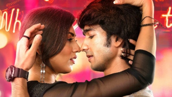 Campus Beats OTT: ఐఎమ్‌డీబీ నుంచి 7 రేటింగ్ ఉన్న యూత్‌ఫుల్ రొమాంటింక్ వెబ్ సిరీస్ క్యాంపస్ బీట్స్‌ను ఎమ్ఎక్స్ ప్లేయర్‌లో ఉచితంగా వీక్షించవచ్చు. ఇది ఇప్పటికీ నాలుగు సీజన్స్ పూర్తి చేసుకుంది.&nbsp;