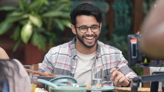 Highway Love OTT: హై లవ్ కూడా రొమాంటిక్ డ్రామా వెబ్ సిరీస్. 7.4 రేటింగ్ ఉన్న హైవే లవ్ సిరీస్‌ను ఎంఎక్స్ ప్లేయర్‌లో ఫ్రీగా వాచ్ చేయొచ్చు.&nbsp;