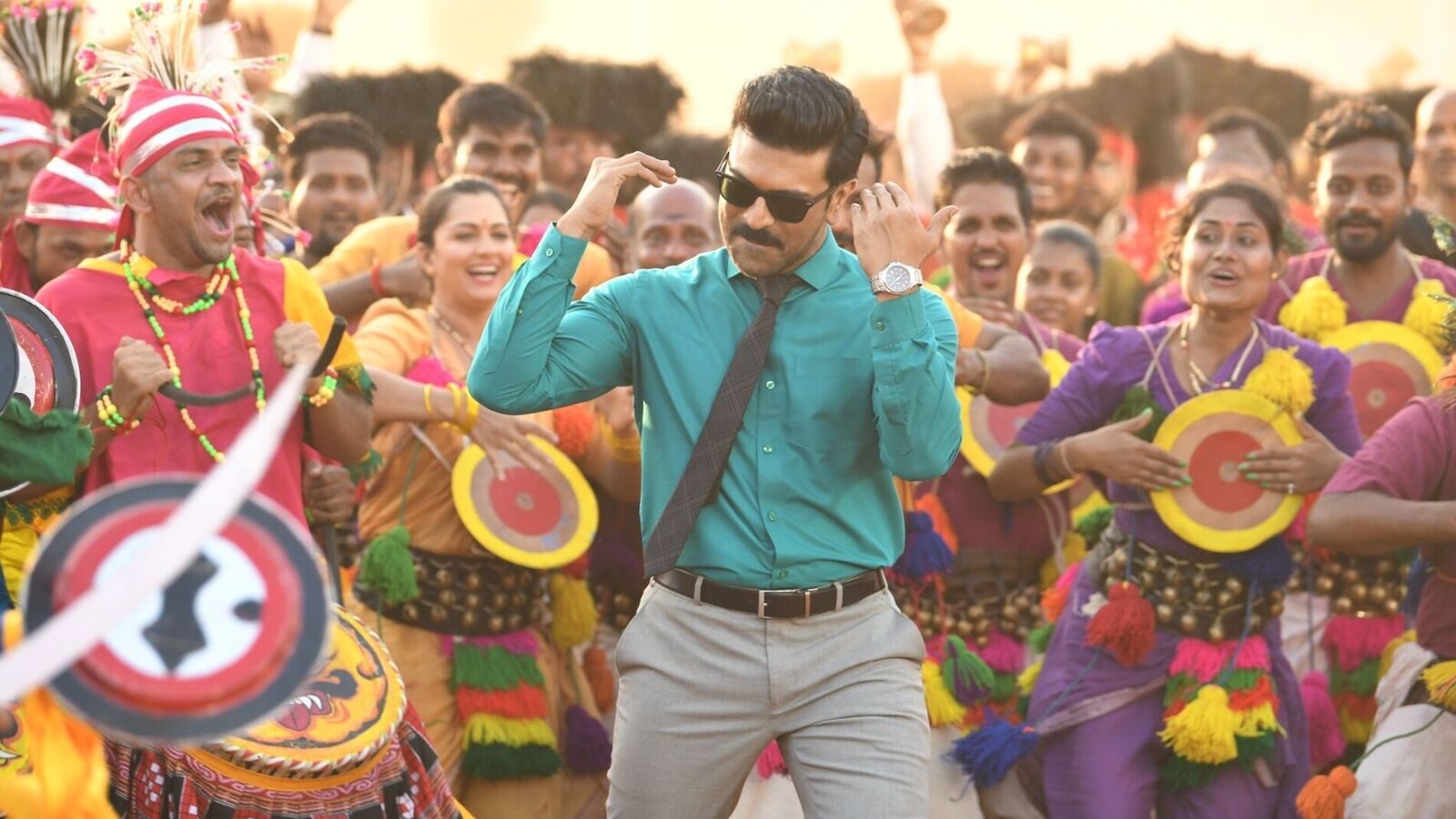 Game Changer Songs Budget: గేమ్ ఛేంజర్ సినిమాలో పాటలకు భారీ ఖర్చు.. ఐదు సాంగ్స్‌కు ఎన్ని కోట్లంటే.. శంకర్ మార్క్