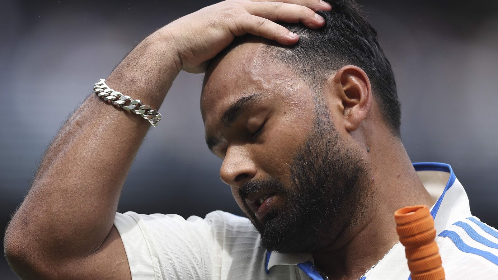 Rohit Sharma: రిషబ్ పంత్‌కు క్లాస్ పీకిన కెప్టెన్ రోహిత్ శర్మ.. అది అతడే తెలుసుకోవాలంటూ..