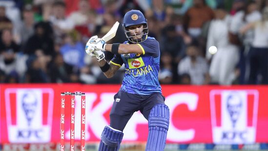 Most Runs in 2024: మరో శ్రీలంక బ్యాటర్ పాథుమ్ నిస్సంక ఈ జాబితాలో మూడవ స్థానంలో ఉన్నాడు. అతను 2024 లో 37 అంతర్జాతీయ మ్యాచ్ లలో 4 సెంచరీలు, 9 అర్ధ సెంచరీలు, 44.63 సగటుతో 1,696 పరుగులు చేశాడు. అతడు 6 టెస్టులు, 12 వన్డేలు, 19 టీ20లు ఆడాడు.