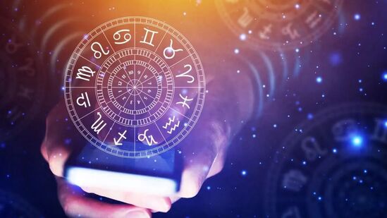 గమనిక : ఈ వ్యాసంలో పేర్కొన్న సమాచారం జ్యోతిష్కులు/పంచాంగాలు/ప్రవచనాలు/నమ్మకాల ఆధారంగా ఇచ్చినది. ఏవైనా అనుమానాలు ఉంటే సంబంధిత నిపుణులను సంప్రదించండి. గమనిక : ఈ వ్యాసంలో పేర్కొన్న సమాచారం జ్యోతిష్కులు/పంచాంగాలు/ప్రవచనాలు/నమ్మకాల ఆధారంగా ఇచ్చినది. ఏవైనా అనుమానాలు ఉంటే సంబంధిత నిపుణులను సంప్రదించండి.