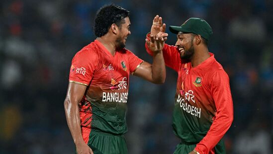 Most Wickets in 2024: బంగ్లాదేశ్ పేస్ బౌలర్ తస్కిన్ అహ్మద్ 30 మ్యాచ్ లలో 63 వికెట్లు తీసి మూడో స్థానంలో ఉన్నాడు.