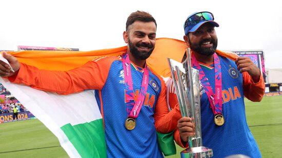 బార్బడోస్ లో జరిగిన ఐసీసీ పురుషుల టీ20 ప్రపంచకప్ ను భారత్ గెలుచుకుంది.