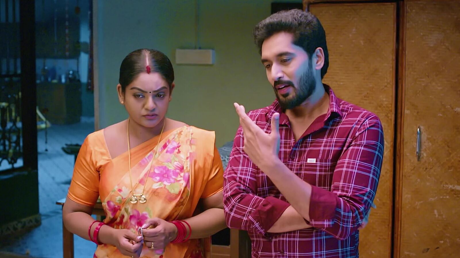 Karthika Deepam 2 Serial: దీప ఆదిశ‌క్తి అవ‌తారం - కాళ్ల‌బేరానికి వ‌చ్చిన రౌడీ - లాకెట్ క‌థ బ‌య‌ట‌పెట్టిన కార్తీక్‌