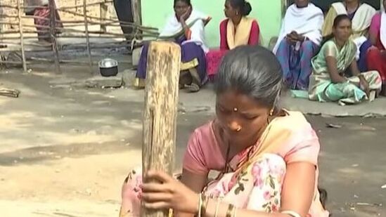 ఈసారి రాష్ట్ర, జాతీయ నేతలను జాతరకు ఆహ్వానించాలని నిర్ణయించారు. జాతర పూర్తయ్యే వరకు కేస్లాపూర్‌ చుట్టుపక్కల 5 కిలోమీటర్ల పరిధిలో మద్యం విక్రయాలను నిషేధించనున్నారు.&nbsp;
