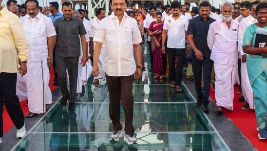 ఈ ప్రాజెక్టు అమలుపై వ్యక్తిగతంగా ఆసక్తి చూపిన తమిళనాడు ముఖ్యమంత్రి ఎంకే స్టాలిన్ గాజు వంతెనపై నడుచుకుంటూ ప్రాజెక్టును ప్రారంభించారు.