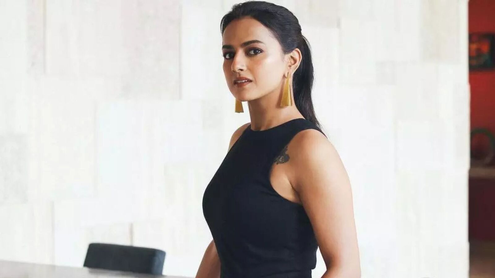 Shraddha Srinath: జెర్సీ, డాకు మహారాజ్ సినిమాల్లో ఏది బెస్ట్.. బాలకృష్ణ హీరోయిన్ శ్రద్ధా శ్రీనాథ్ ఆన్సర్ ఏంటంటే?