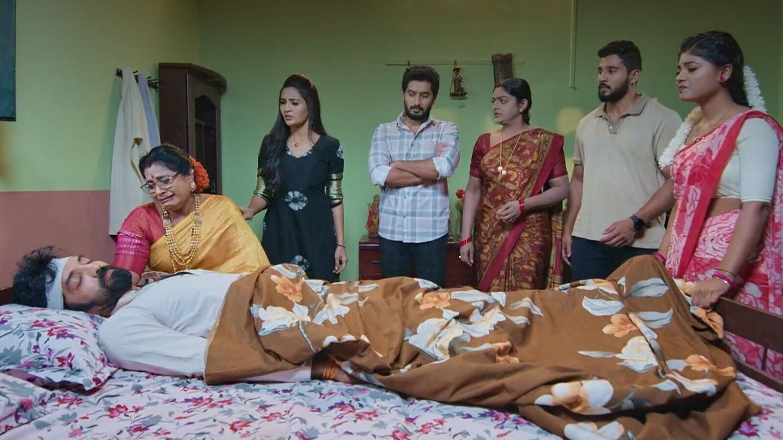 Karthika Deepam January 20th Episode: నిలదీసిన దీప.. కార్తీక్ కోపం.. దాసును చూసి ఏడ్చేసిన పారిజాతం.. షాక్‍లో జ్యోత్స్న