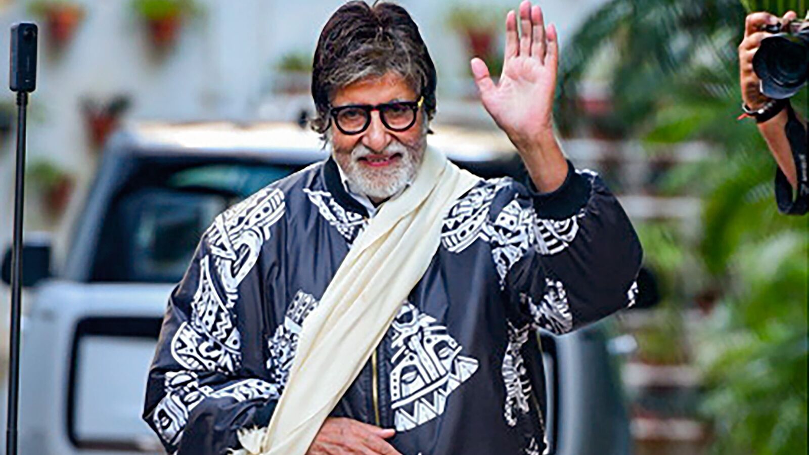 Amitabh Bachchan: రూ.83 కోట్లకు డూప్లెక్స్ అపార్ట్‌మెంట్ అమ్ముకున్న మెగాస్టార్.. నాలుగేళ్లలోనే రెండున్నర రెట్ల లాభం