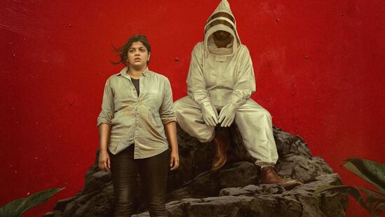 OTT Upcoming Malayalam Movies: అపర్ణ బాలమురళీ నటించిన సైకలాజికల్ థ్రిల్లర్ మూవీ రుధిరం. ఈ సినిమా గతేడాది డిసెంబర్ 13న రిలీజైంది. ఇంకా ఓటీటీలోకి రాలేదు. వచ్చే నెలలోనే రానుందని సమాచారం. ప్లాట్‌ఫామ్, స్ట్రీమింగ్ తేదీ అనౌన్స్ చేయాల్సి ఉంది.