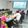 అధికారులతో మంత్రుల సమీక్ష అధికారులతో మంత్రుల సమీక్ష