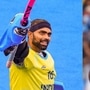 Padma Awards 2025: శ్రీజేశ్కు పద్మ విభూషణ్, అశ్విన్కు పద్మశ్రీ.. క్రీడారంగంలో మరో ముగ్గురికి.. Padma Awards 2025: శ్రీజేశ్కు పద్మ విభూషణ్, అశ్విన్కు పద్మశ్రీ.. క్రీడారంగంలో మరో ముగ్గురికి..