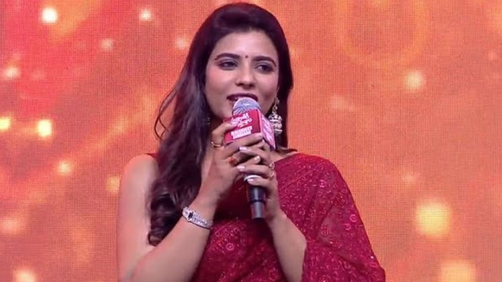 Aishwarya Rajesh: చెన్నైకి వెళ్లాక వెంకటేష్‌‌ను చాలా మిస్ అయ్యాను, స్వీట్ హార్ట్ శిరీష్.. ఐశ్వర్య రాజేష్ కామెంట్స్