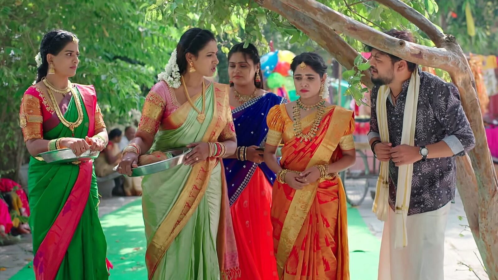 Illu Illalu Pillalu Today Episode: ధీర‌జ్ ప్రాణాలు కాపాడిన ప్రేమ - కొడుకుకు రామ‌రాజు క్లాస్ - కామాక్షి డౌట్‌!