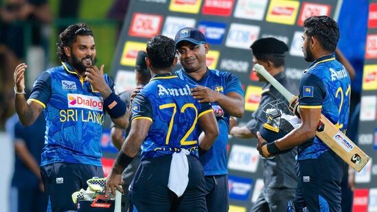 Team India: అత్యధిక మ్యాచ్ లలో ఓడిన జట్ల జాబితాలో శ్రీలంక నాలుగో స్థానంలో ఉంది. ఆ టీమ్ ఇప్పటి వరకూ 1456 అంతర్జాతీయ మ్యాచ్ లలో 686 మ్యాచ్ లలో ఓడింది.&nbsp;