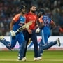 Ind vs Eng 4th T20: ఇంగ్లండ్ తో జరుగుతున్న నాలుగో టీ20లో టీమిండియా 20 ఓవర్లలో 9 వికెట్లకు 181 రన్స్ చేసింది. హార్దిక్ పాండ్యా, శివమ్ దూబె ఆరో వికెట్ కు 87 రన్స్ జోడించడంతో ఈమాత్రం స్కోరైనా చేసింది. <p>Ind vs Eng 4th T20: ఇంగ్లండ్ తో జరుగుతున్న నాలుగో టీ20లో టీమిండియా 20 ఓవర్లలో 9 వికెట్లకు 181 రన్స్ చేసింది. హార్దిక్ పాండ్యా, శివమ్ దూబె ఆరో వికెట్ కు 87 రన్స్ జోడించడంతో ఈమాత్రం స్కోరైనా చేసింది.</p>