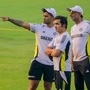 Ind vs Eng 4th T20 Toss: ఈ మ్యాచ్ కు టీమిండియా ఏకంగా మూడు మార్పులతో బరిలోకి దిగుతోంది. షమి, ధృవ్ జురెల్, వాషింగ్టన్ సుందర్ లను పక్కన పెట్టి అర్ష్దీప్ సింగ్, శివమ్ దూబె, రింకు సింగ్ లను తీసుకున్నారు. <p>Ind vs Eng 4th T20 Toss: ఈ మ్యాచ్ కు టీమిండియా ఏకంగా మూడు మార్పులతో బరిలోకి దిగుతోంది. షమి, ధృవ్ జురెల్, వాషింగ్టన్ సుందర్ లను పక్కన పెట్టి అర్ష్దీప్ సింగ్, శివమ్ దూబె, రింకు సింగ్ లను తీసుకున్నారు.</p>